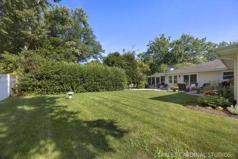 446 Hamilton Dr, Wheaton, IL 60189 photo 24