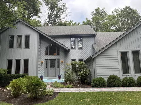 313 Whitmore Ln, Lake Forest, IL 60045