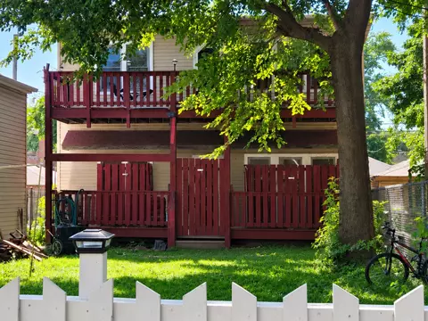 6752 S Langley Ave, Chicago, IL 60637