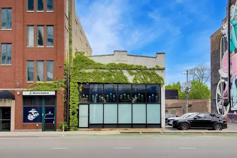 815 N Milwaukee Ave, Chicago, IL 60642