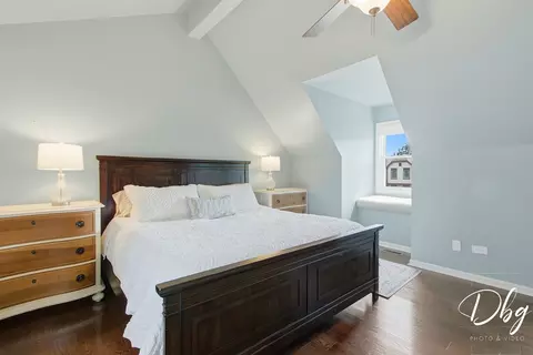Bedroom - 5380 Oakview Ln, Gurnee, IL 60031 photo 4 of 11