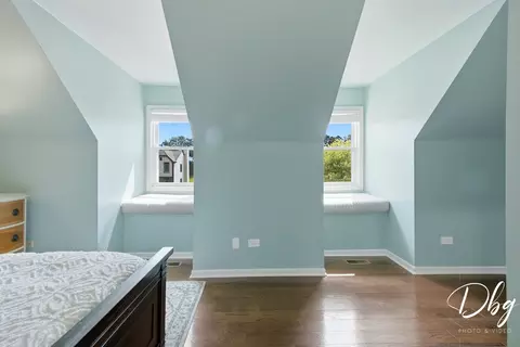 Bedroom - 5380 Oakview Ln, Gurnee, IL 60031 photo 3 of 11