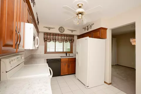 Kitchen - 2918 30th St, Moline, IL 61265 photo 1 of 1