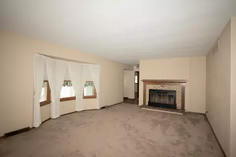 Living - 2918 30th St, Moline, IL 61265 photo 1 of 2