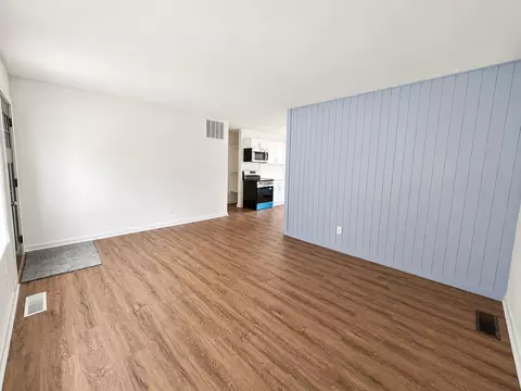 1431 Seminole Dr, Ottawa, IL 61350 photo 3