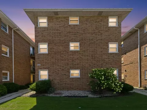 3456 N Harlem Ave #3W, Chicago, IL 60634