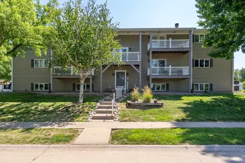 4125 31st St #3-C, Bettendorf, IA 52722