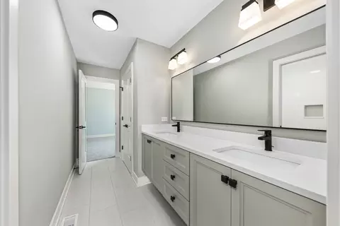 Bath - 1314 N Eagle St, Naperville, IL 60563 photo 3 of 4