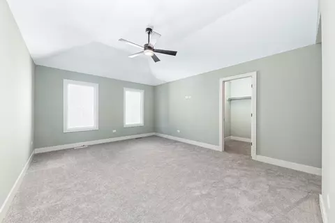 Bedroom - 1314 N Eagle St, Naperville, IL 60563 photo 5 of 8
