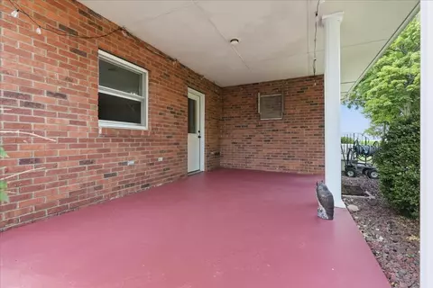 Exterior - 511 N Grove St, Colfax, IL 61728 photo 5 of 7