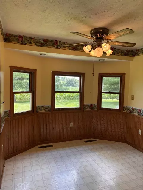 7177 Old Peoria Rd, Danvers, IL 61732 photo 21