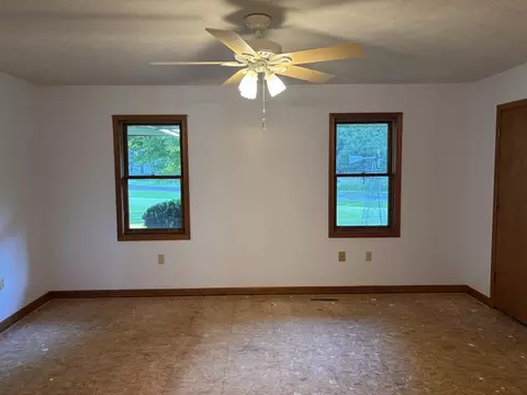 7177 Old Peoria Rd, Danvers, IL 61732 photo 25