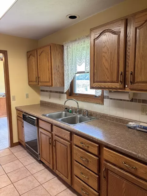 7177 Old Peoria Rd, Danvers, IL 61732 photo 19