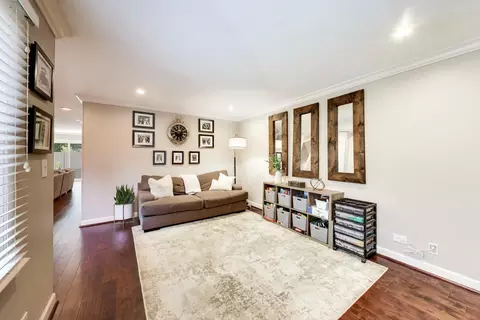 Other - 309 Redwing Dr, Deerfield, IL 60015 photo 2 of 6