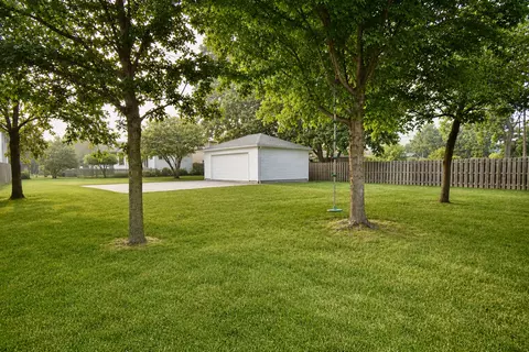Exterior - 1131 Thatcher Ave, River Forest, IL 60305 photo 6 of 8