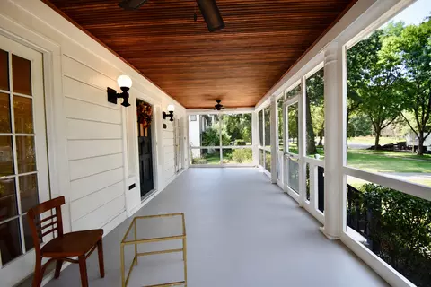 Exterior - 1131 Thatcher Ave, River Forest, IL 60305 photo 3 of 8