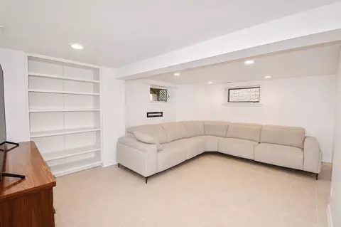 Living - 1131 Thatcher Ave, River Forest, IL 60305 photo 4 of 4
