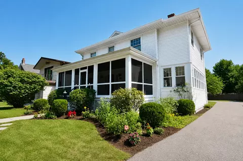 Exterior - 1131 Thatcher Ave, River Forest, IL 60305 photo 1 of 8