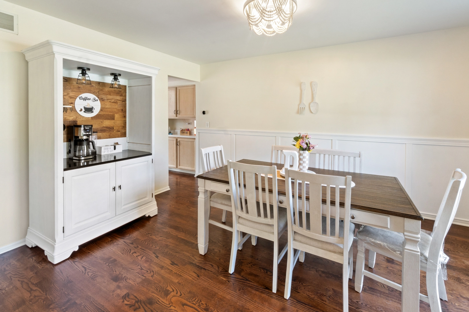 189 Hampton St, Cary, IL 60013 photo 7