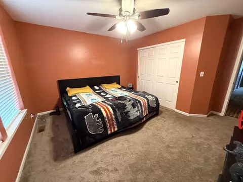 Bedroom - 2871 Falling Waters Ln, Lindenhurst, IL 60046 photo 9 of 11