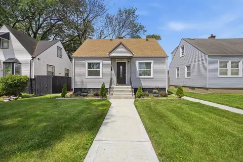 12238 S Aberdeen St, Chicago, IL 60643