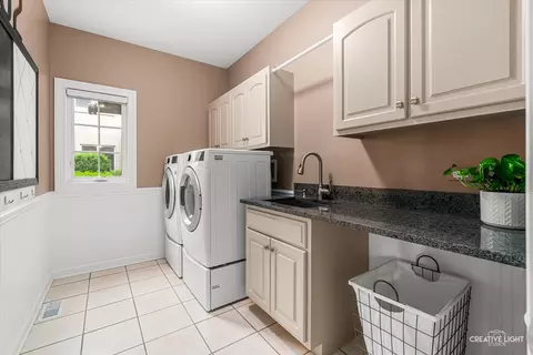 Other - 1114 Chadwick Ct, Aurora, IL 60502 photo 2 of 8