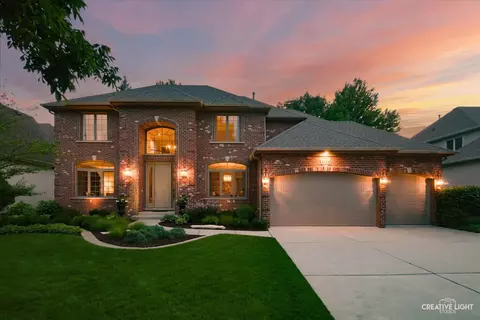 Exterior - 1114 Chadwick Ct, Aurora, IL 60502 photo 2 of 9