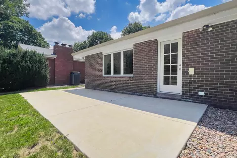 Exterior - 802 Karin Dr, Normal, IL 61761 photo 5 of 15
