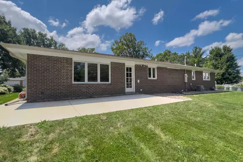 Exterior - 802 Karin Dr, Normal, IL 61761 photo 8 of 15
