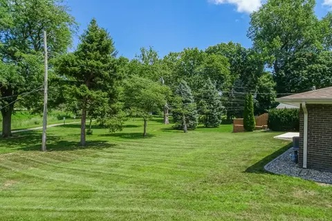 Exterior - 802 Karin Dr, Normal, IL 61761 photo 15 of 15