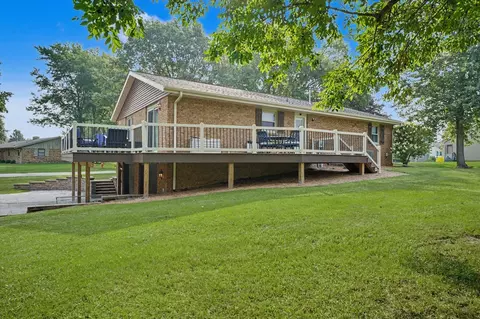 29 Dunlap, Sidney, IL 61877 photo 46