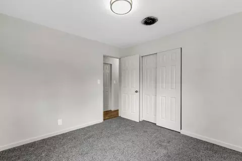 Bedroom - 1408 Hedge Rd, Champaign, IL 61821 photo 4 of 4