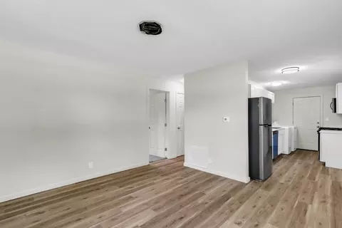Living - 1408 Hedge Rd, Champaign, IL 61821 photo 2 of 4