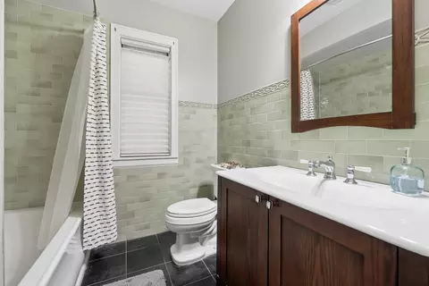 5010 W Wolfram St, Chicago, IL 60641 photo 15