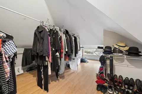 5010 W Wolfram St, Chicago, IL 60641 photo 23