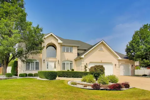 7736 Marquette Dr S, Tinley Park, IL 60477