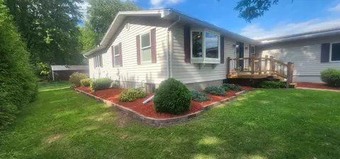 Exterior - 3929 E 769th Rd, Triumph, IL 61371 photo 3 of 12