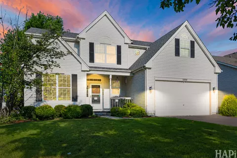 1999 W Windsor Dr, Round Lake, IL 60073