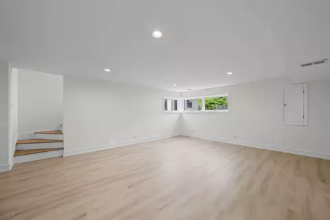 1024 Arbor Ln, Glenview, IL 60025 photo 23