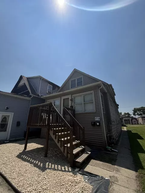 13932 S Chippewa Ave, Burnham, IL 60633