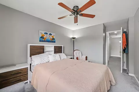 Bedroom - 836 Tallgrass Dr, Bartlett, IL 60103 photo 4 of 7