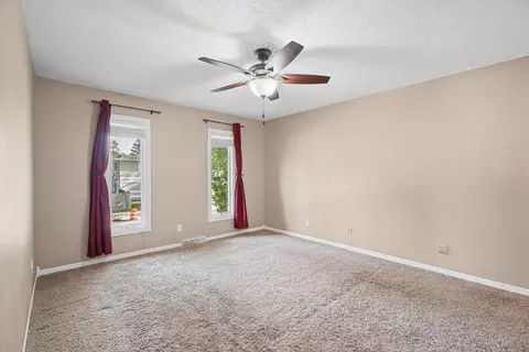 Bedroom - 1609 Erin Dr, Normal, IL 61761 photo 5 of 8