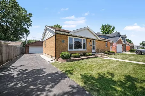 10848 Lombard Ave, Chicago Ridge, IL 60415