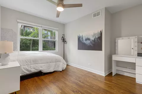 Bedroom - 1629 N Summit St, Wheaton, IL 60187 photo 1 of 4