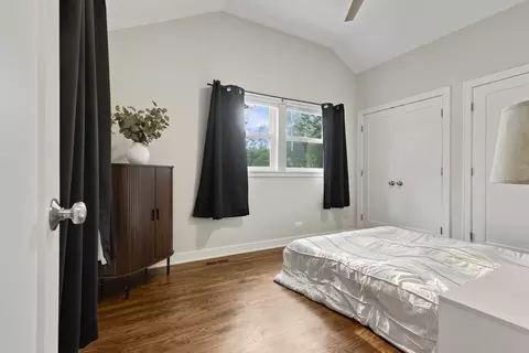 Bedroom - 1629 N Summit St, Wheaton, IL 60187 photo 2 of 4