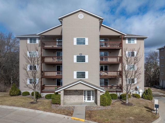 4189 Creek Hill Dr #89, Bettendorf, IA 52722