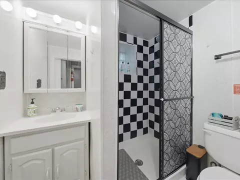 1534 E 73rd Pl, Chicago, IL 60619 photo 6