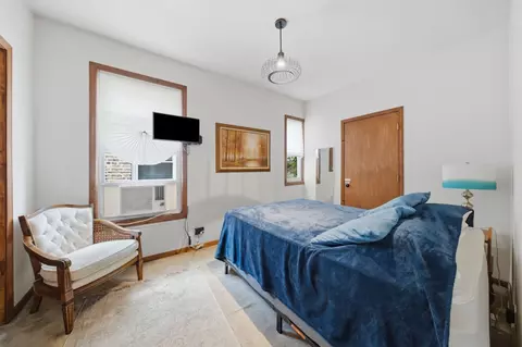 Bedroom - 1534 E 73rd Pl, Chicago, IL 60619 photo 4 of 6