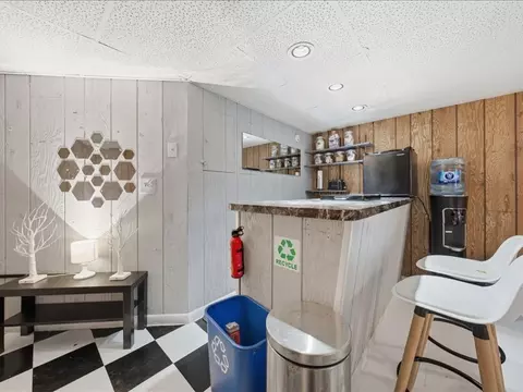 1534 E 73rd Pl, Chicago, IL 60619 photo 13