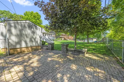 Exterior - 6314 Hillcrest Rd, Cary, IL 60013 photo 2 of 4